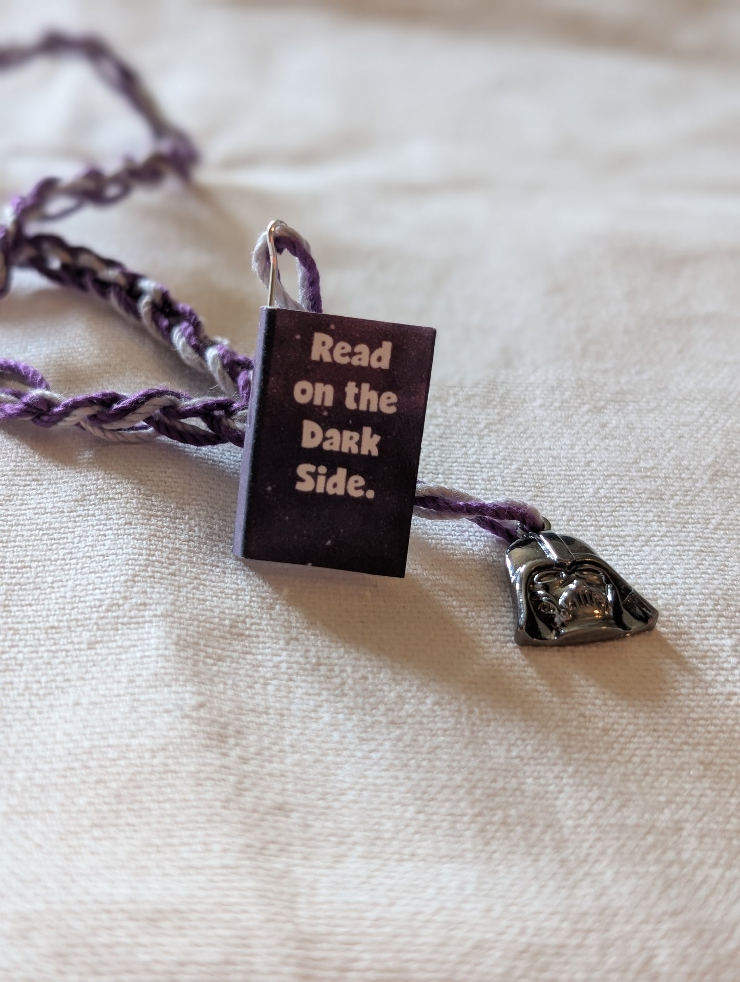 Read on the Dark Side Pretty Placeholder